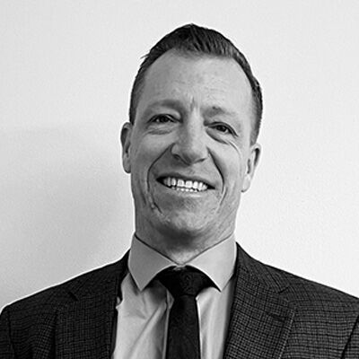 Dave Price headshot
