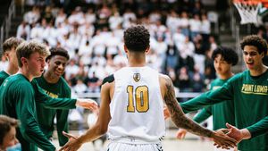 Building a Winning Team: What Leaders Can Learn from Sports