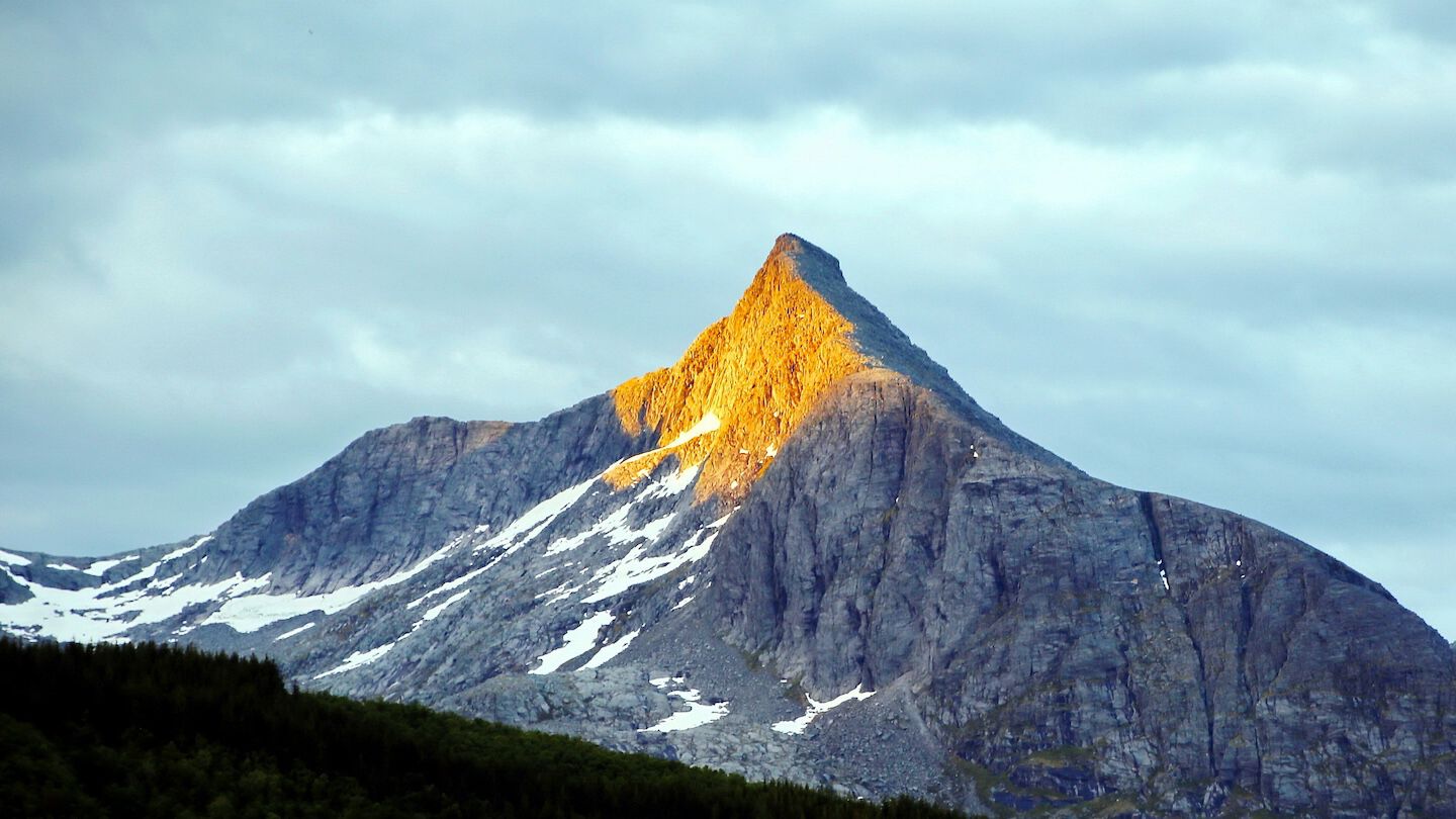 photo of a mountain