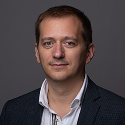 Xavier Dupont headshot