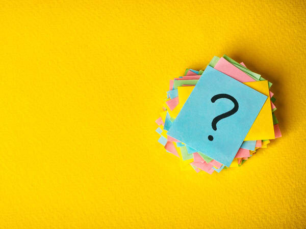 post it note with question mark