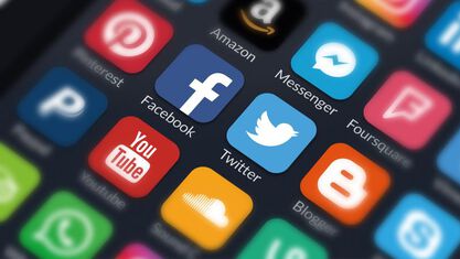 many social media icons image number null