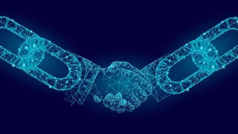 two digital hands holding with chains as their arms
